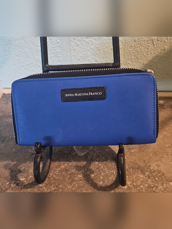 Anna Martina Franco Handbags - Anna Martina Franco Royal Blue Zip Wallet